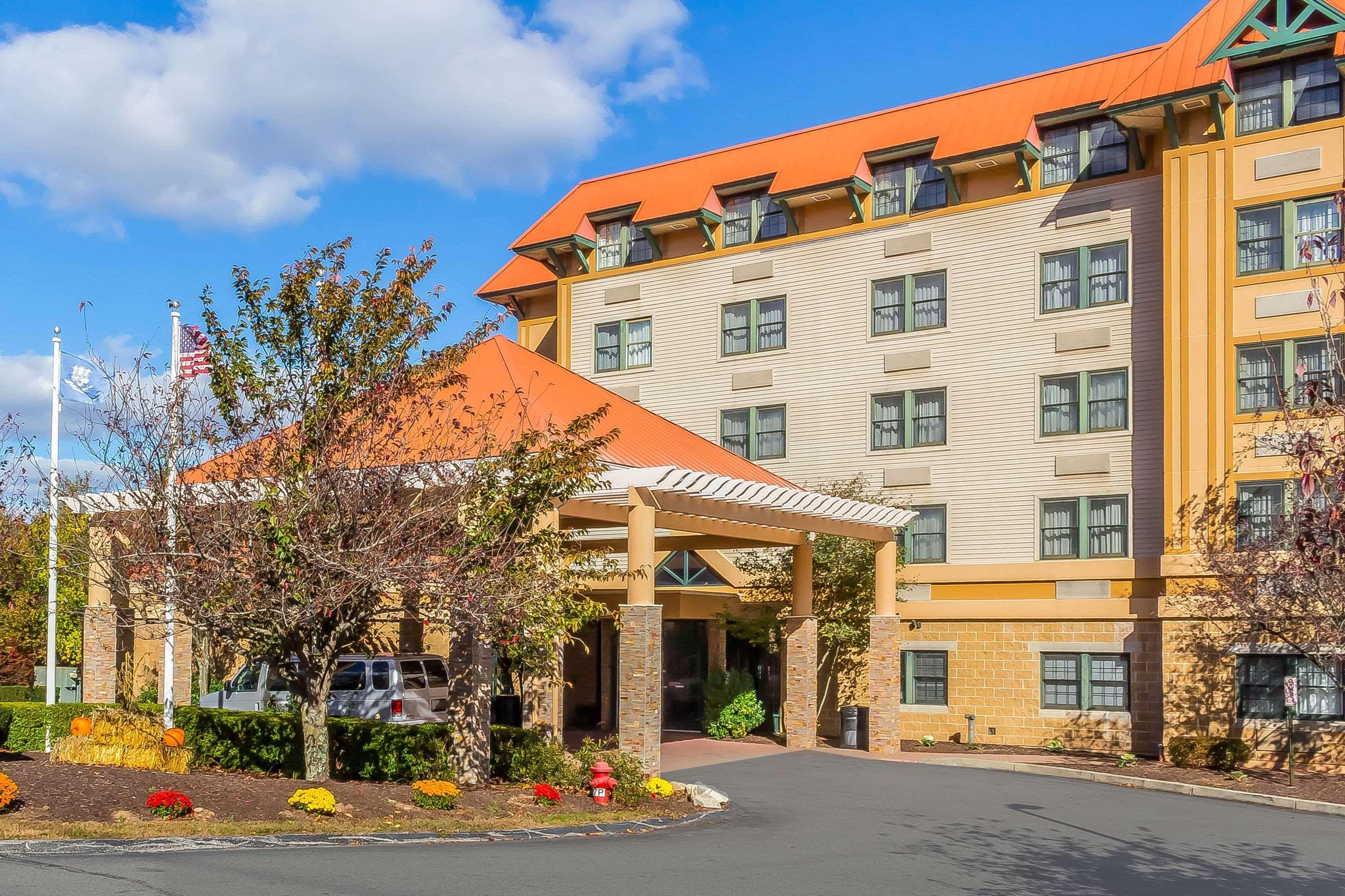 Comfort Suites Near Casinos Norwich Exteriör bild