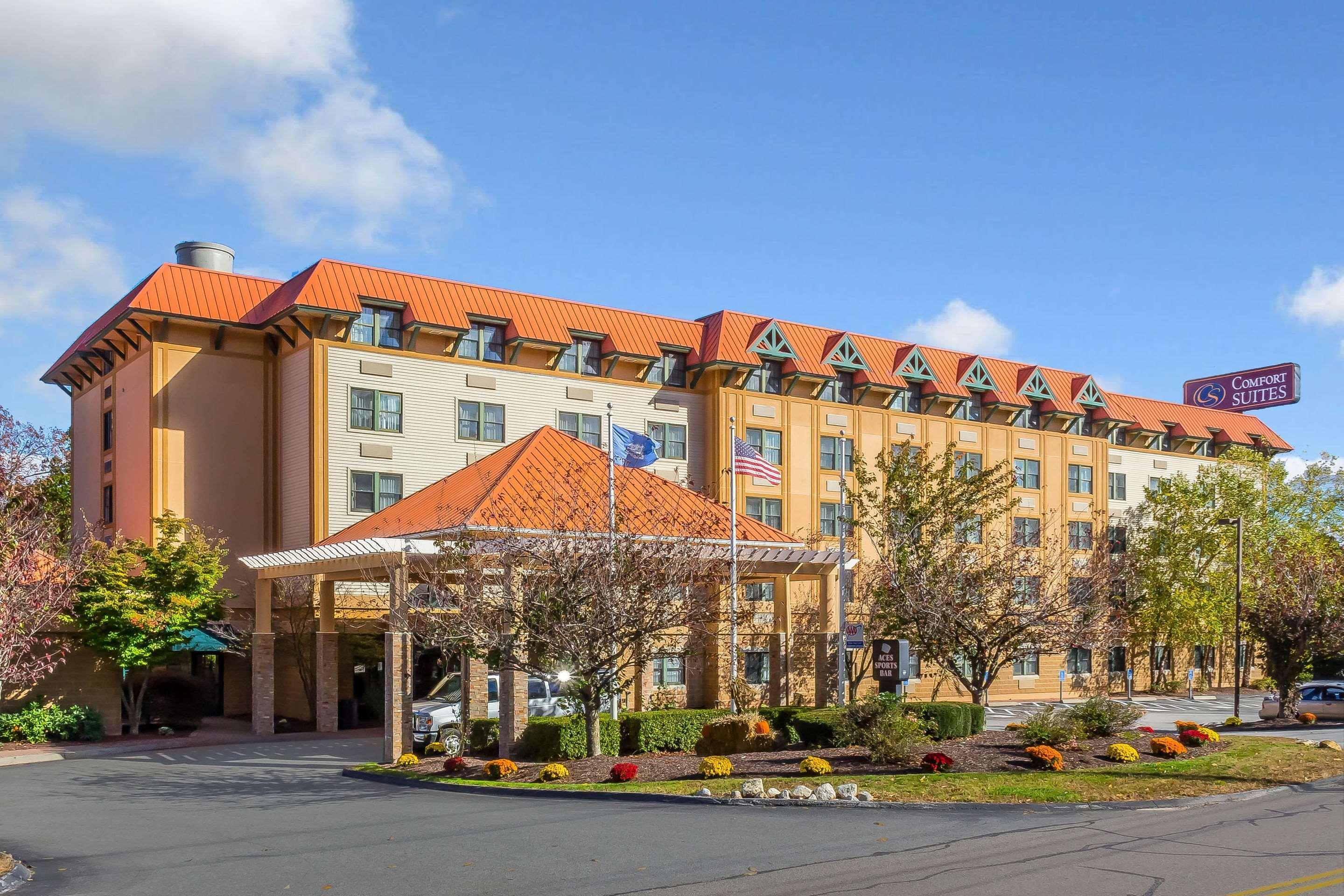 Comfort Suites Near Casinos Norwich Exteriör bild