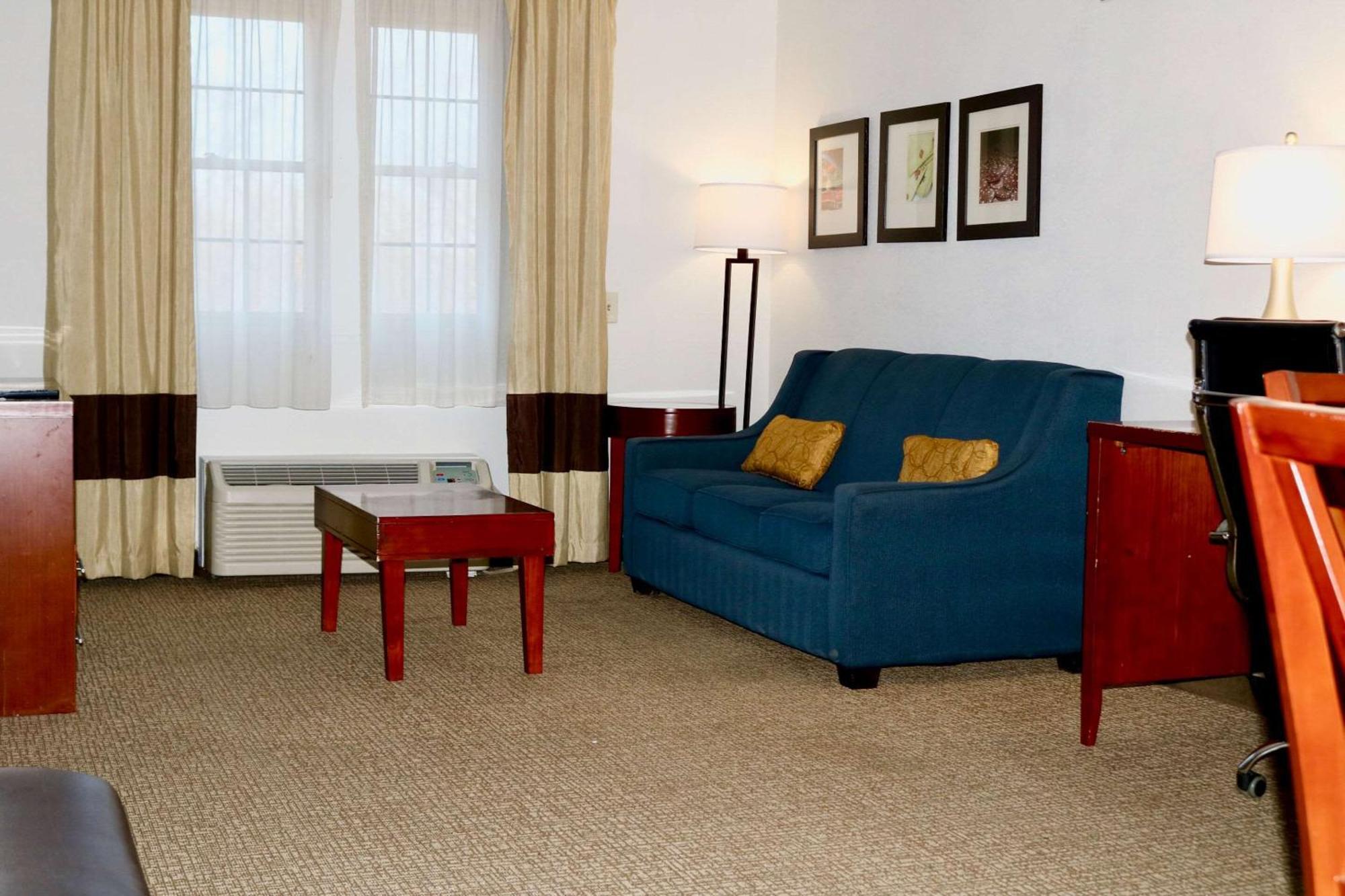Comfort Suites Near Casinos Norwich Exteriör bild
