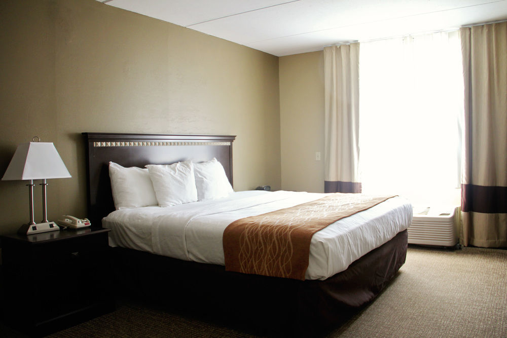 Comfort Suites Near Casinos Norwich Exteriör bild